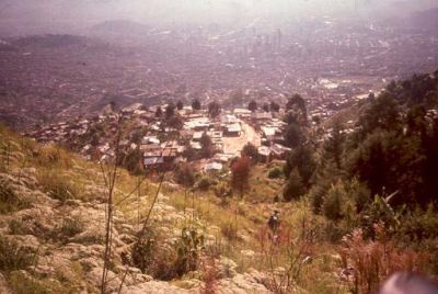 Medellín desde el Cerro Pan de Azúcar
CEHAP, 1996
Palabras clave: PAN DE Azucar MEDELLIN