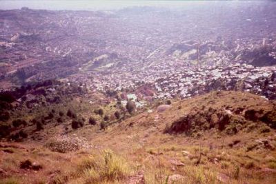 Medellín desde el Cerro Pan de Azúcar
CEHAP, 1996
Palabras clave: PAN DE Azucar