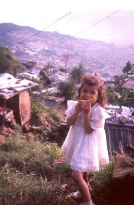 Niña con panorámica de fondo, Cerro Pan de Azúcar
CEHAP, 1996
Palabras clave: PAN DE Azucar
