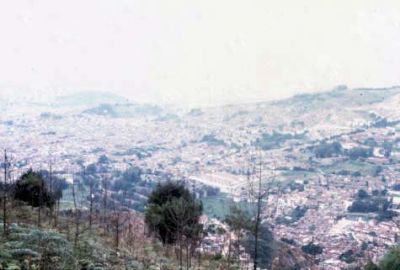 Viviendas en zona de ladera, cerro Pan de Azúcar
CEHAP, 1996
Palabras clave: PAN DE Azucar