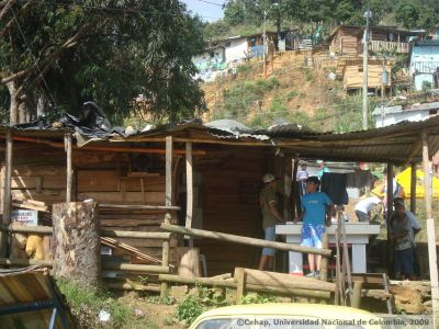 Billar del asentamiento Pinares de Oriente
CEHAP, 2009
Palabras clave: PINARES DE ORIENTE ECONOMIA BARRIOS