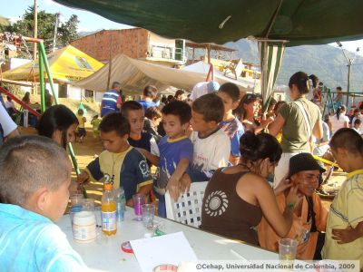 Actividades ludicas en la Jornada de solidaridad con la comunidad Pinares de Oriente 
CEHAP, 2009
Palabras clave: PINARES DE ORIENTE RECREACION NINOS