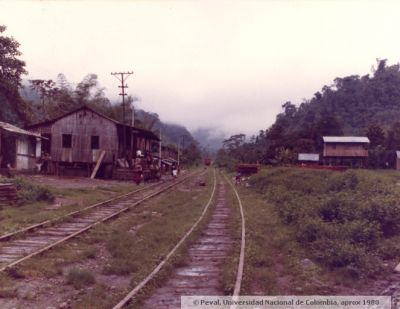 Antigua via ferrea Guayaquil - Quito
PEVAL, APROX 1980
Palabras clave: VENTURA PROVINCIA CAÑAR ECUADOR