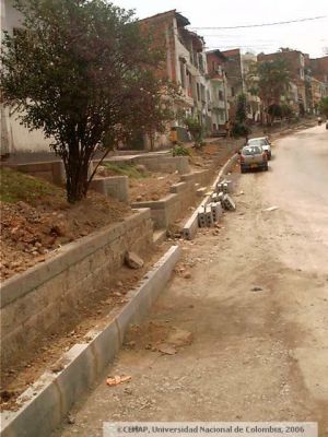 Modificaciones en las vias y aceras de San Lorenzo de  Medellin
CEHAP 2006
Palabras clave: SAN LORENZO MEDELLIN MEJORAMIENTO