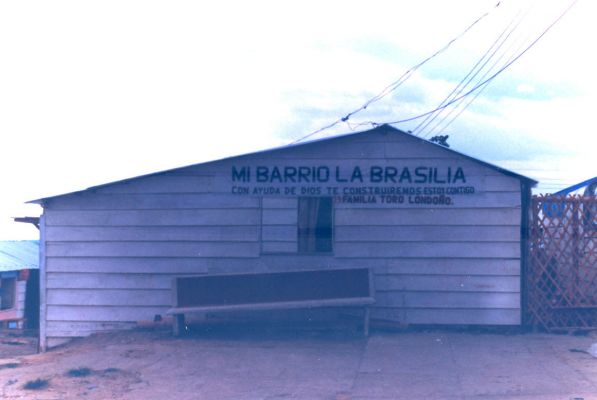 Reconstruccion barrio La Brasilia, Armenia
CEHAP 1999
Palabras clave: RECONSTRUCCION SISMOS QUINDIO