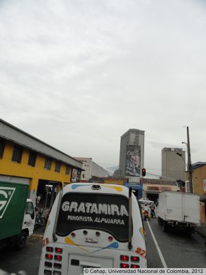 Flujo vehicular en el centro de Medellin
Cehap, 2012
Palabras clave: Vialidad Medellin