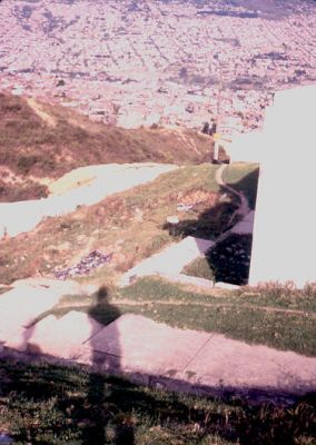 Zonas de acceso a la urbanización Villa Sofía Medellín
1990
Palabras clave: CIRCULACION