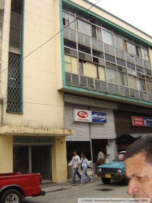 Inquilinato del sector San Benito, centro de Medellin
CEHAP, 2006
Palabras clave: CENTRO MEDELLIN INQUILINATOS