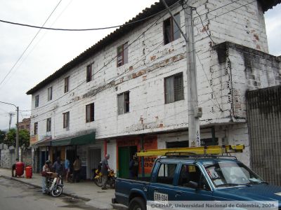 Inquilinato en el centro de Medellin, sector San Benito
CEHAP, 2006
Palabras clave: CENTRO MEDELLIN INQUILINATOS