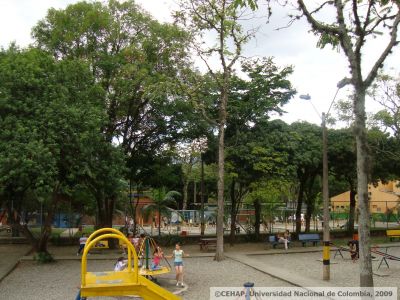 Interior de Juegos Infantiles Unidad Deportiva Andres Escobar - Belen
CEHAP, 2009
Palabras clave: INSTALACIONES DEPORTIVAS Y RECREATIVAS MEDELLIN
