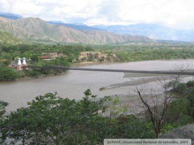 Panoramica de El Puente de Occidente y el Rio Cauca en Antioquia
Senia Salazar, 2005
Palabras clave: PUENTES OCCIDENTE ANTIOQUENO