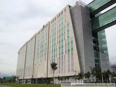 Emporio economico (Edificio Bancolombia) sobre la Avenida Regional
CEHAP, 2009
Palabras clave: EDIFICIO BANCOLOMBIA MEDELLIN