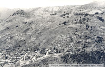 Sector del Cerro Pan de azucar, inicios de su urbanizacion
PEVAL, APROX 1980
Palabras clave: INVASIONES BARRIOS POPULARES MEDELLIN
