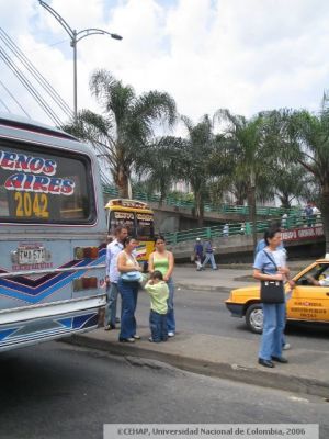 Puente del sector San Lorenzo en Medellin
CEHAP 2006
Palabras clave: SECTOR SAN LORENZO MEDELLIN