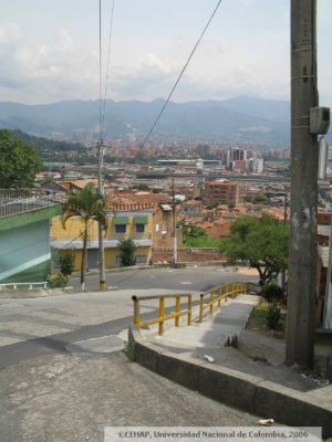 Vias y paisaje del sector San Lorenzo en Medellin
CEHAP 2006
Palabras clave: SAN LORENZO MEDELLIN MEJORAMIENTO