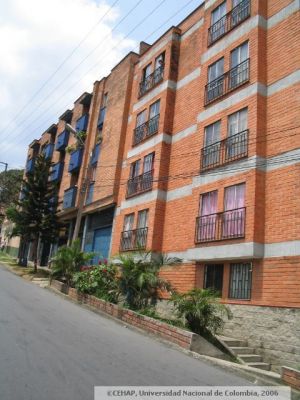Edificio San Diego del sector San Lorenzo en Medellin
CEHAP 2006
Palabras clave: SECTOR SAN LORENZO MEDELLIN