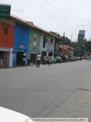Locales comerciales en San Lorenzo, Medellin
CEHAP 2006
Palabras clave: SECTOR SAN LORENZO MEDELLIN