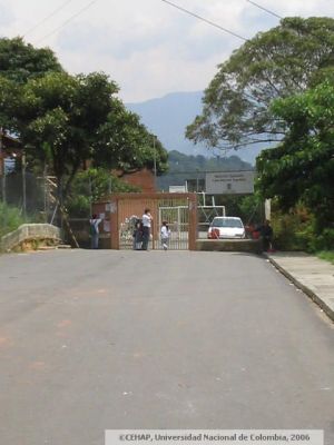 Acceso a Institucion educativa de San Lorenzo, Medellin
CEHAP 2006
Palabras clave: SECTOR SAN LORENZO MEDELLIN