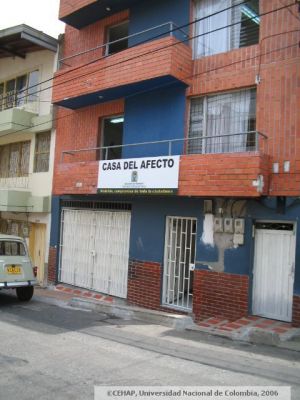 Viviendas y oficina del Municipio Casa del Afecto en el Sector de San Lorenzo de Medellin
CEHAP, 2006
