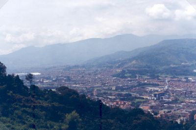 Panoramica de Medellin desde el Cerro El Volador
