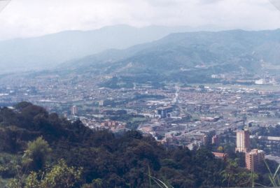 Panoramica Medellin
cehap 1999
Palabras clave: PANORAMICAS MEDELLIN