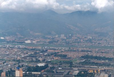 Panoramica de Medellin
Cehap, 1999
Palabras clave: PANORAMICAS MEDELLIN
