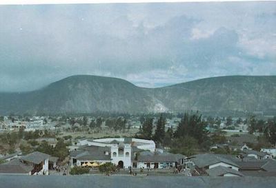 Panoramica de la ciudad de Quito Ecuador
Cehap 2001
Palabras clave: PANORAMICAS QUITO
