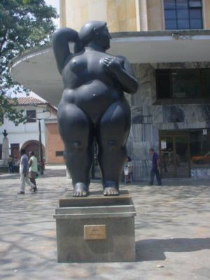 Mujer de pie. Escultura Plaza Botero
2006
Palabras clave: PLAZA BOTERO CENTRO MEDELLIN ARTE URBANO