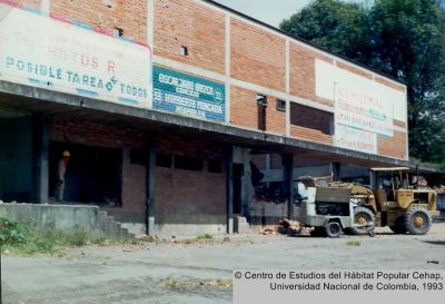 Demolición plaza de mercado de Castilla
Cehap, 1993
Palabras clave: Obras públicas Demoliciones Barrio Castilla Medellín