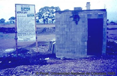 Muestra de blooues de concreto Sicon
Peval, 1983
Palabras clave: Barrio el Vallado Cali Materiales de construcción