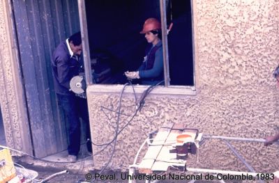 Obras de construcción en las viviendas
Peval, 1983
Palabras clave: Autoconstrucción Viviendas Marandua Bogota