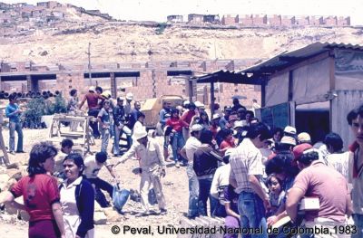 Participación de la comunidad en el proceso de construcción de viviendas
Peval, 1983
Palabras clave: Autoconstrucción Viviendas Marandua Bogota