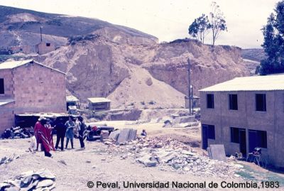  obras en el Programa de autoconstrucción de viviendas Urbanización Marandua Bogotá
Peval, 1983
Palabras clave: Autoconstrucción Viviendas Marandua Bogota