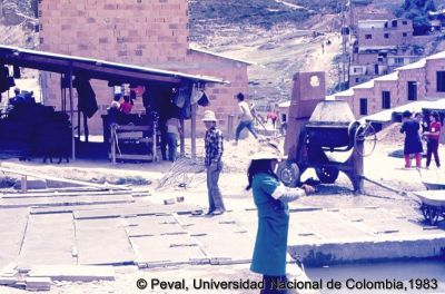 Participación de la comunidad en el proceso de construcción de viviendas
Peval, 1983
Palabras clave: Autoconstrucción Viviendas Marandua Bogota Mujeres