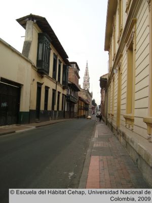 Arquitectura tradicional en La Candelaria, Bogotá
Cehap, 2009
Palabras clave: Centros históricos Bogotá