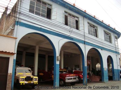 Vivienda tipica, Sede de Bomberos en el Municipio de Santa Rosa de Cabal en Risaralda, Colombia
Cehap, 2010
Palabras clave: VIVIENDA TRADICIONAL ARQUITECTURA