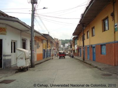 Viviendas tipicas en el Municipio de Santa Rosa de Cabal en Risaralda, Colombia
Cehap, 2010
Palabras clave: VIVIENDA TRADICIONAL ARQUITECTURA
