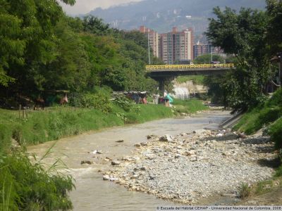 Cauce de la Quebrada La Iguaná, Sector El Volador
Palabras clave: Quebrada La Iguaná Medellín
