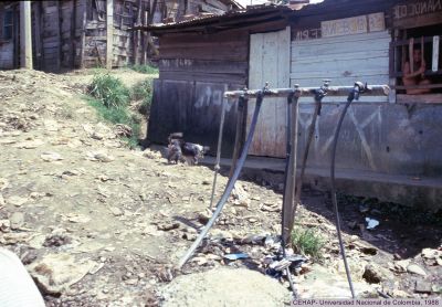Sistema de suministro de agua a viviendas en el Barrio Moravia, 1988
Gilberto Arango, 1988
CEHAP
Palabras clave: BARRIO MORAVIA MEJORAMIENTO BARRIAL ABASTECIMIENTO DE AGUA 1988