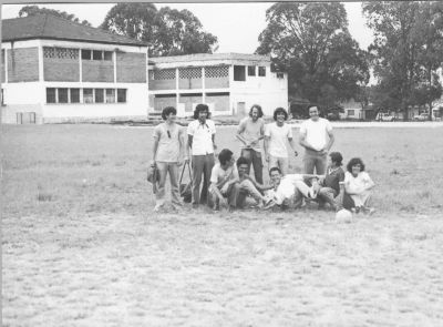Instalaciones deportivas en colegios y escuelas
Unal - Facultad de Arquitectura, 1976
Palabras clave: Recreación Barrios Medellín