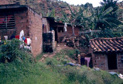 Viviendas subnormales
CEHAP
Palabras clave: VIVIENDA VILLATINA