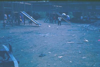Sitio de recreacion en la Iguana 
CEHAP, ATT-PHP, 1987
Palabras clave: BARRIOS INFORMALES LA IGUANA ESPACIO PUBLICO