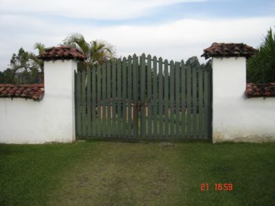 Detalle de porton de Vivienda Campestre en Santa Elena
2005
Palabras clave: SANTA ELENA PORTONES