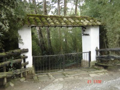 Detalle de porton de Vivienda Campestre en Santa Elena
2005
Palabras clave: VIVIENDA RURAL SANTA ELENA PORTONES