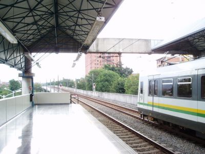 Estación del metro Medellín
2004
Palabras clave: METRO MEDELLIN
