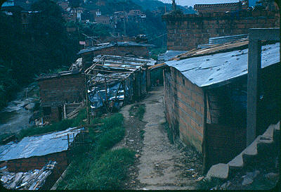 Viviendas subnormales Los Caunces Medellin
Cehap 1982




Palabras clave: BARRIO LOS CAUNCES MEDELLIN