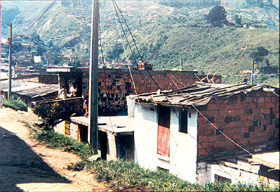 Fachada de viviendas Los Caunces
Cehap 1982




Palabras clave: BARRIO LOS CAUNCES MEDELLIN