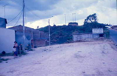 Terrenos para construccion de viviendas Prefabricacion Pereira organizacion de destechados camilo torres
Carlos Henao 1982 




Palabras clave: PREFABRICACION PEREIRA ORGANIZACION DE DESTECHADOS CAMILO TORRES