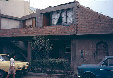 Fachada de vivienda Barrio San Martin Lima
1983




Palabras clave: BARRIO SAN MARTIN LIMA