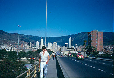 Panoramica Centro De Medellin
Cehap 1982
Palabras clave: PANORAMICA CENTRO DE LA CIUDAD